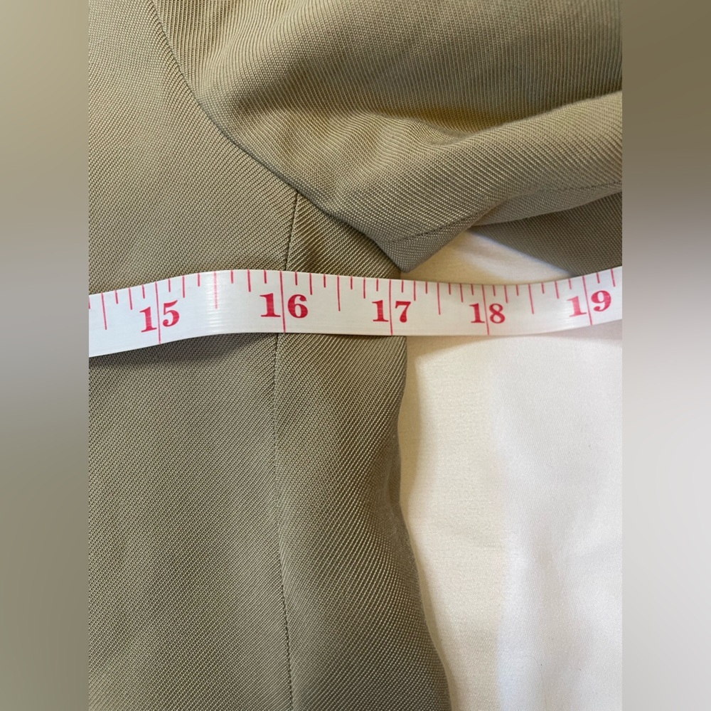 H&M size XXXS olive green blazer - Picture 7 of 7